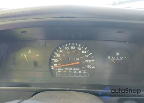 1989 Toyota Pickup Cab Chassis Super Long Wb from USA, damaged, VIN JT5VN94T7K0011575